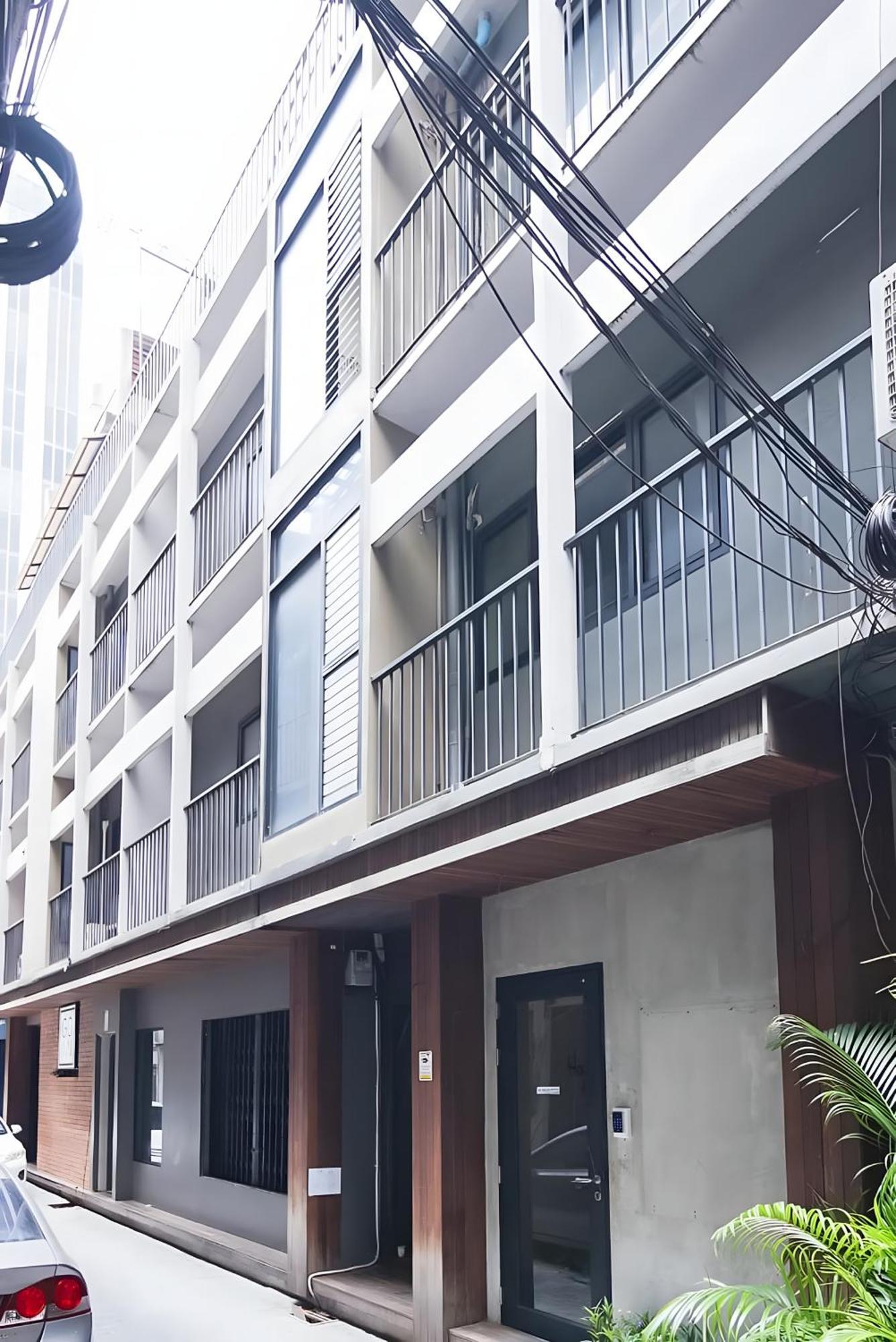 Go Inn Silom Bts Surasak Station - โกอินน์ สีลม บีทีเอส สถานีสุรศักดิ์ 1 Бангкок Экстерьер фото